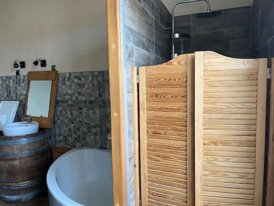 Appartement Entier Saint-Victor-des-Oules Apartament